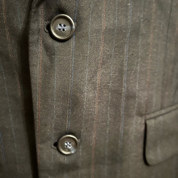 LN Towncraft pinstripes navy blazer 38R - Picture 3 of 4